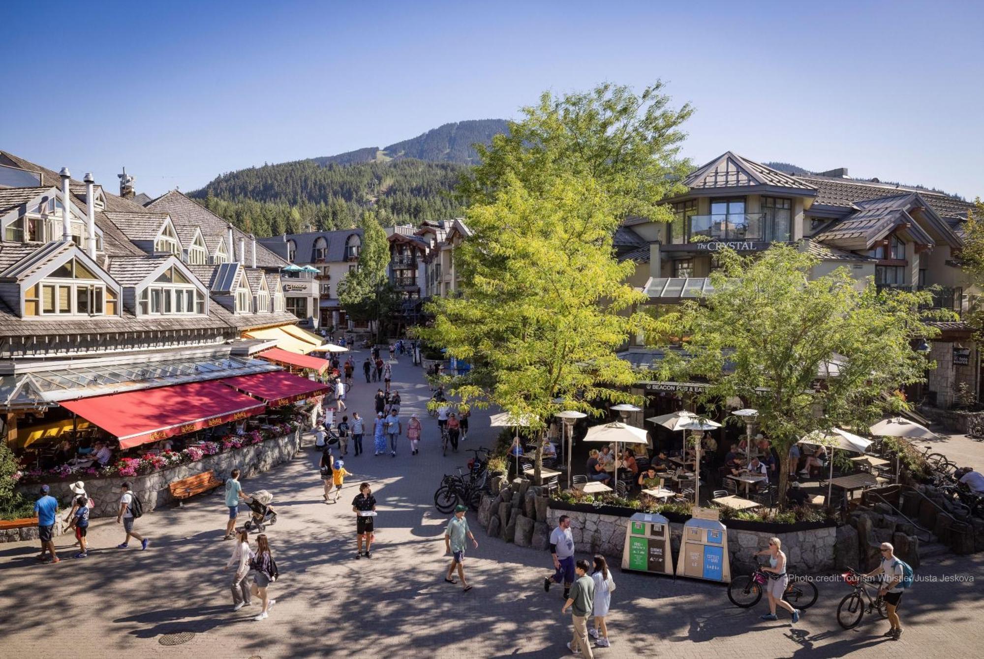 Alpine Greens 8 | Bright Townhome Near Blackcomb, Walk Or Shuttle To Skiing, Secure Parking Whistler Exterior foto